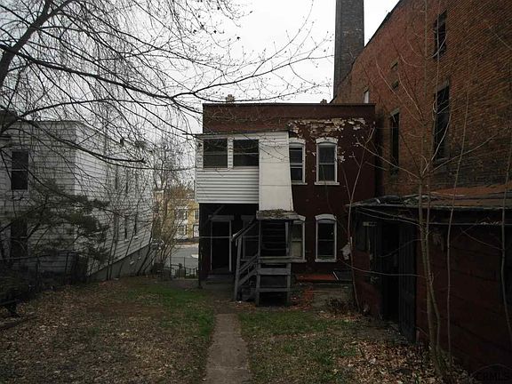 3rd image of 486 4th St