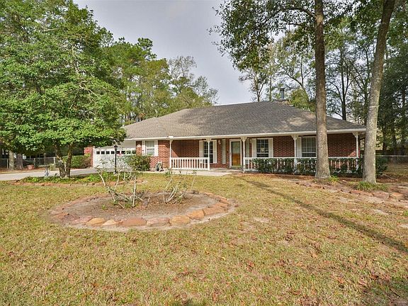 3rd image of 19819 Laurette Dr