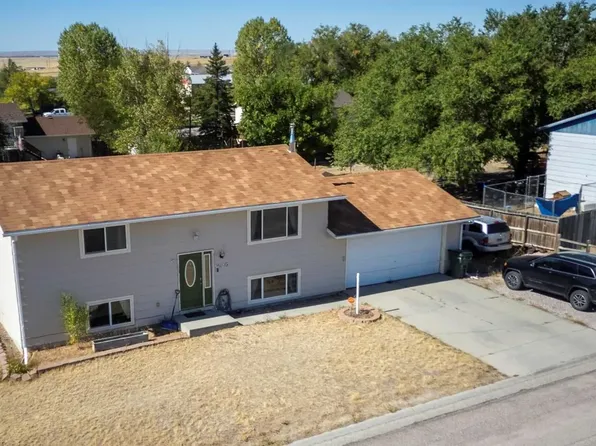 5020 Bel Vista Dr, Bar Nunn, WY 82601