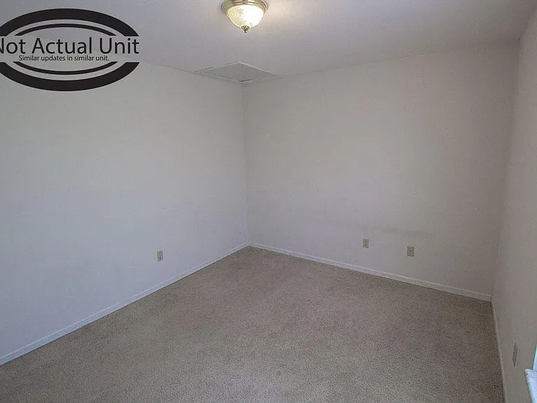 1413 N Frideriki Dr — Photo 19
