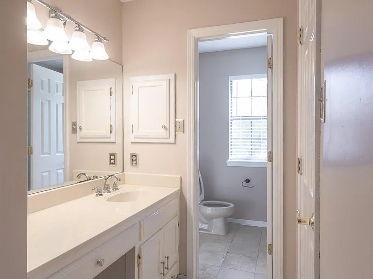 1206 Marigold Ln — Photo 32