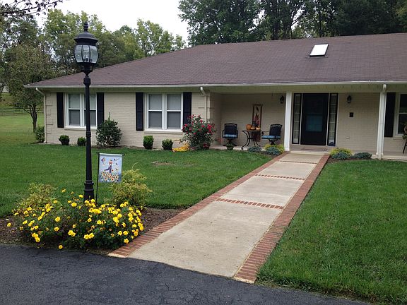 New X-wide sidewalk & Light 
