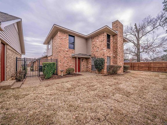 5th image of 305 Mill Creek Dr