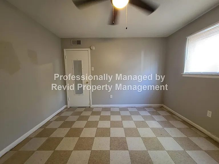 147 Stonewall St. — Photo 16