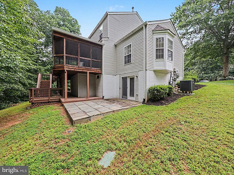 5641 Eppes Island Pl — Photo 25