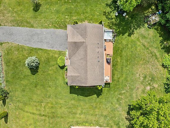 4th image of 148 Massanutten Dr