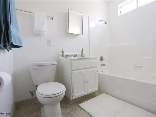 2nd image of 6714 Troost Ave APT G