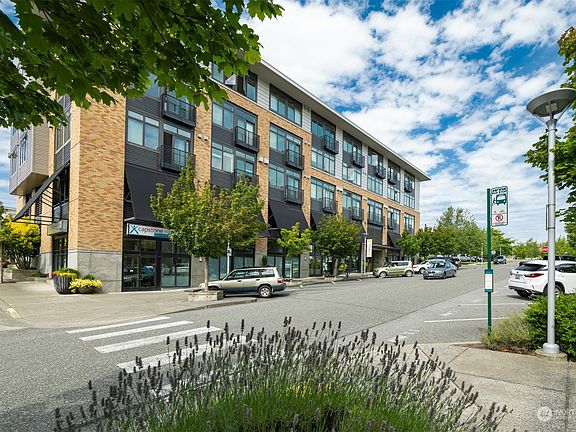2nd image of 3111 Newmarket Street #407
