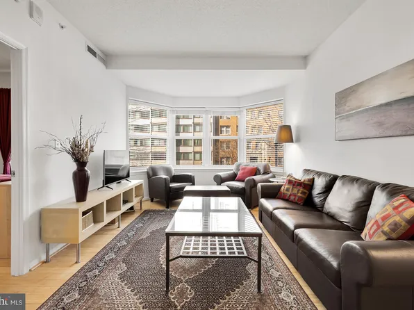 1111 11th St APT 204, Washington, DC 20001