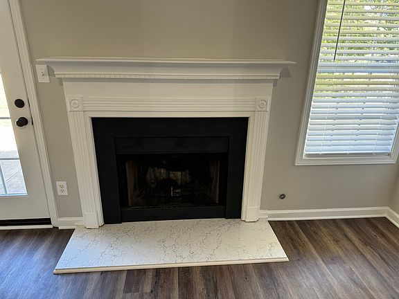 2nd image of 20 Lexington Dr