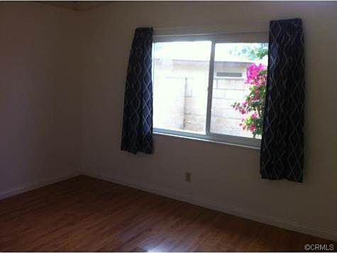 4th image of 9406 Blanchard Ave