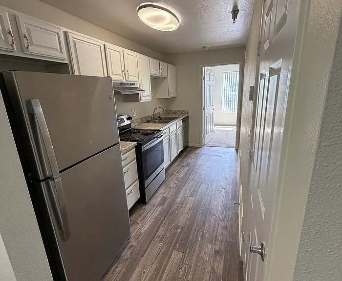 9458 Longs Peak Dr #213 — Photo 1