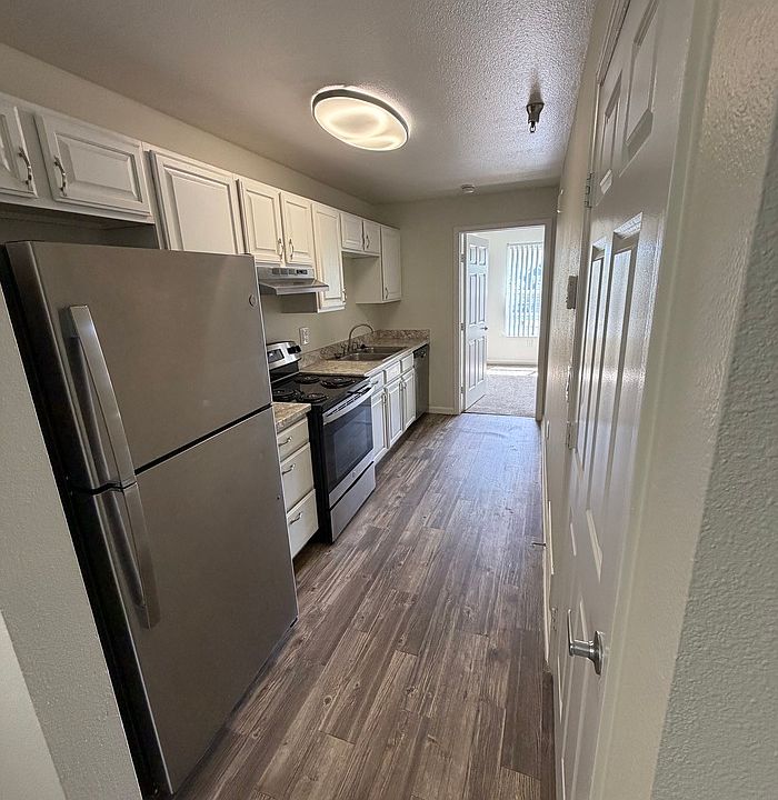 1st image of 9458 Longs Peak Dr APT 213