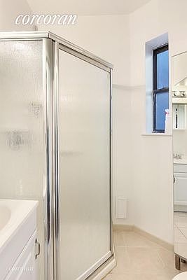 4th image of 438 W 49th St #5W