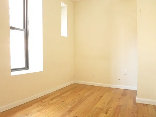 Rented by Crosstown Apartments NYC | media 2