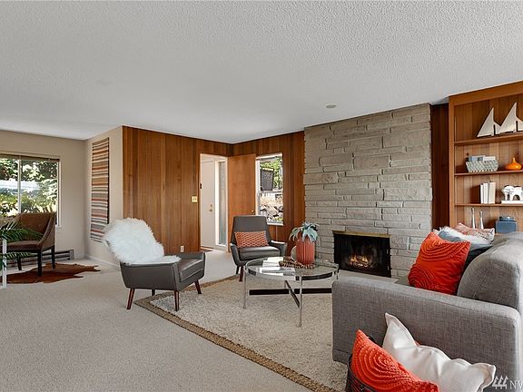 5th image of 3725 NE 153rd St