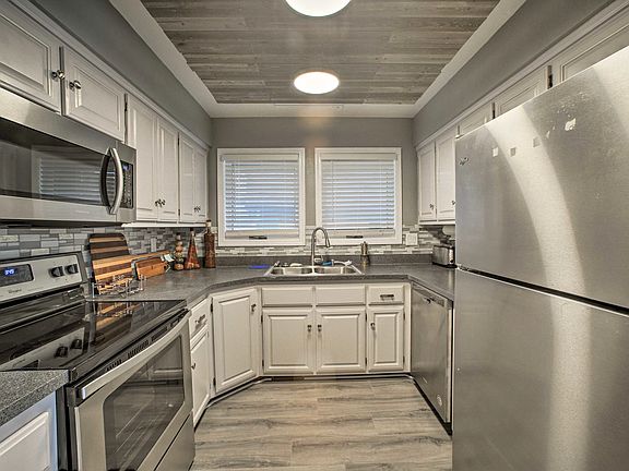 5th image of 9 Bayswater Ln