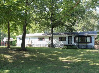 183 Deer Lake Rd, Shepherdsville, KY 40165