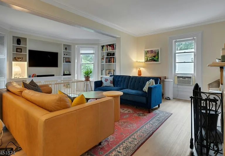 8 Franklin Pl — Photo 8