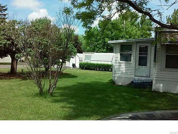 2nd image of 789 Sunnyside Dr