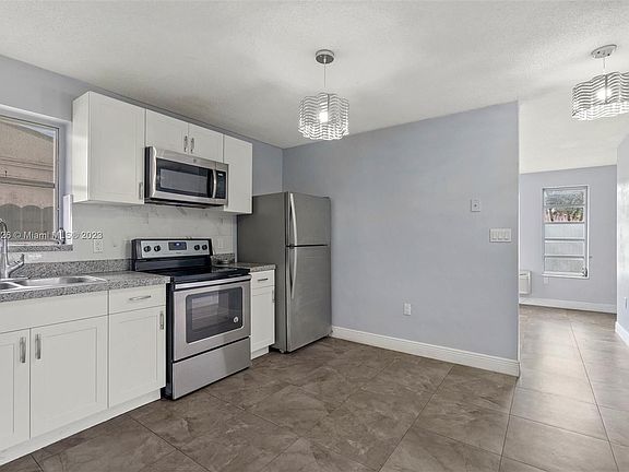 2nd image of 2460 SW 36th Ave #A