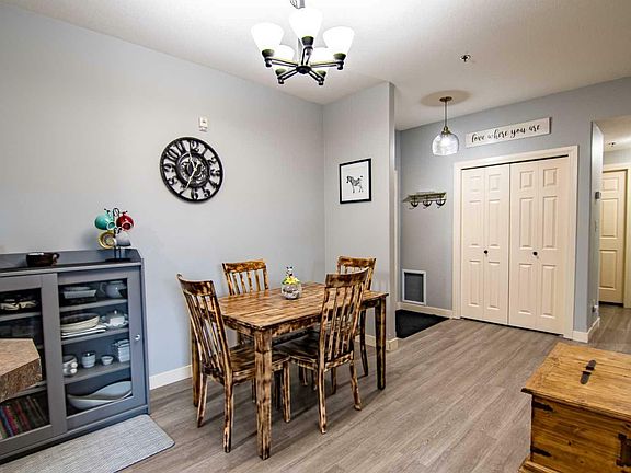 4th image of 103-69 Ironstone Dr #103