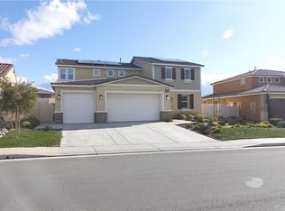 1572 Rose Quartz Ln, Beaumont, CA 92223