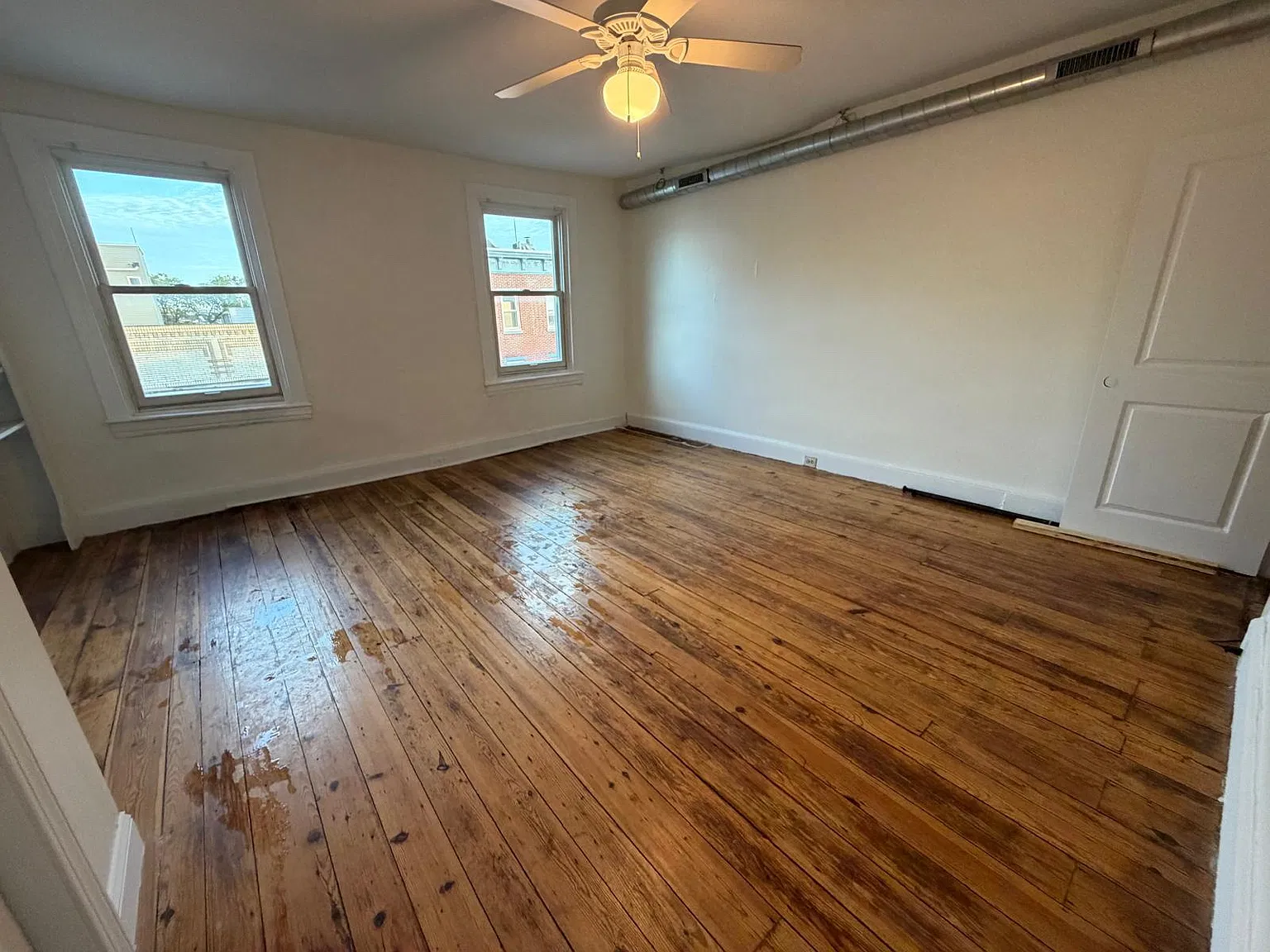 2 bed, 1500 sqft, $1,645 — Photo 2