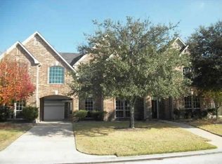 66 Arbor Bend Dr, Houston, TX 77070