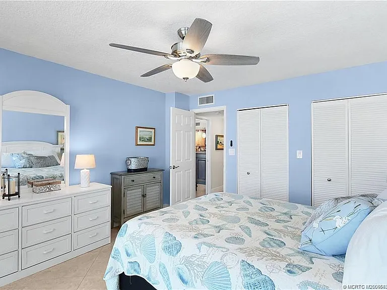 9550 S Ocean Dr #705 — Photo 16