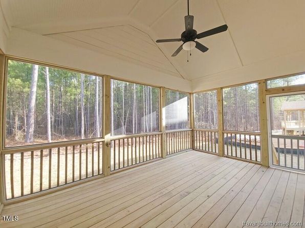 97 Fox Oak Trl, Pittsboro, NC 27312