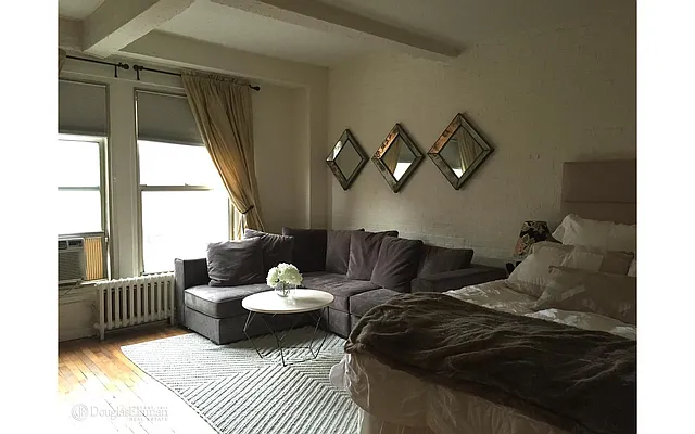 Rented by Douglas Elliman | media 18