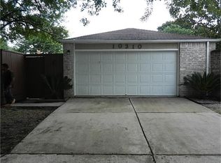10310 Buffalo Bend Dr, Houston, TX 77064