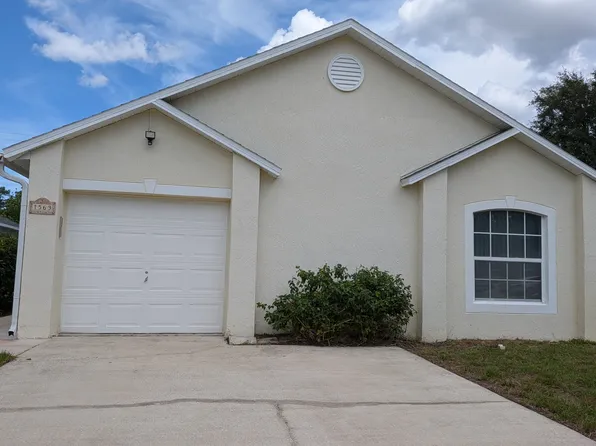 1563 Slash Pine Ct, Orange Park, FL 32073