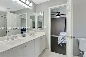 4450 Banyan Trails Dr — Photo 34