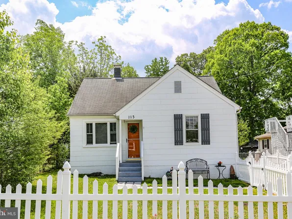 113 Hill St, Fredericksburg, VA 22408