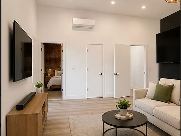 2nd image of 36 Howard Ave #3CC