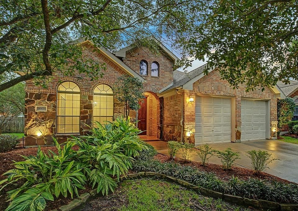 1st image of 26414 Wellington Grove Cir