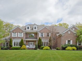 17 Farm Creek Rd, Newton, NJ 07860