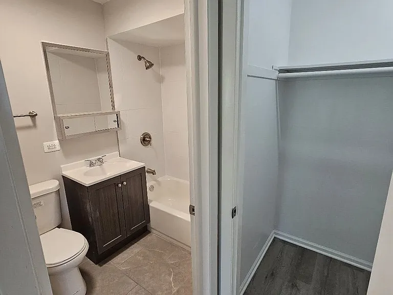 4855 Elm St — Photo 5