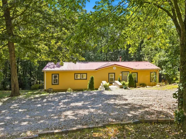 1539 C C Rd, Kingston Springs, TN 37082