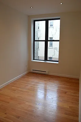 Rented by CoSo Apartments | media 29