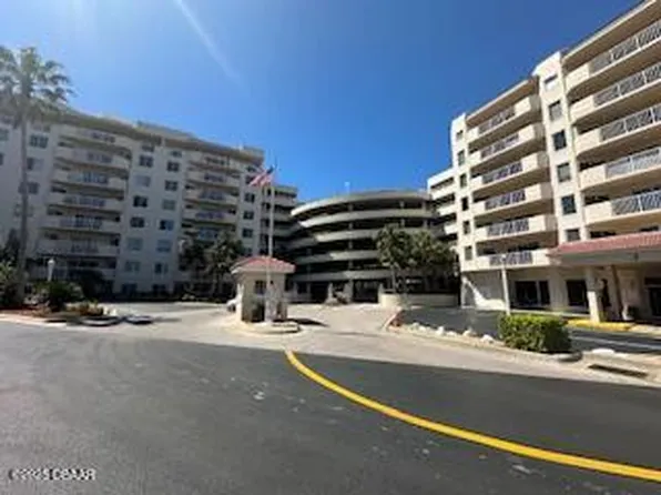 3 Oceans West Blvd APT 2A4, Daytona Beach Shores, FL 32118