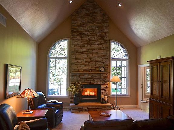 5th image of 1044 Tierra Vista Dr