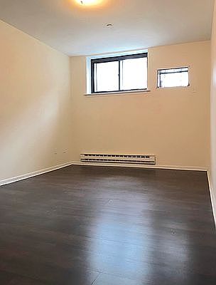 4th image of 27-09 Astoria Blvd #4L