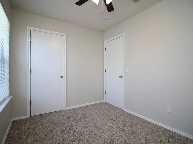 509 Wood Crest Way — Photo 15