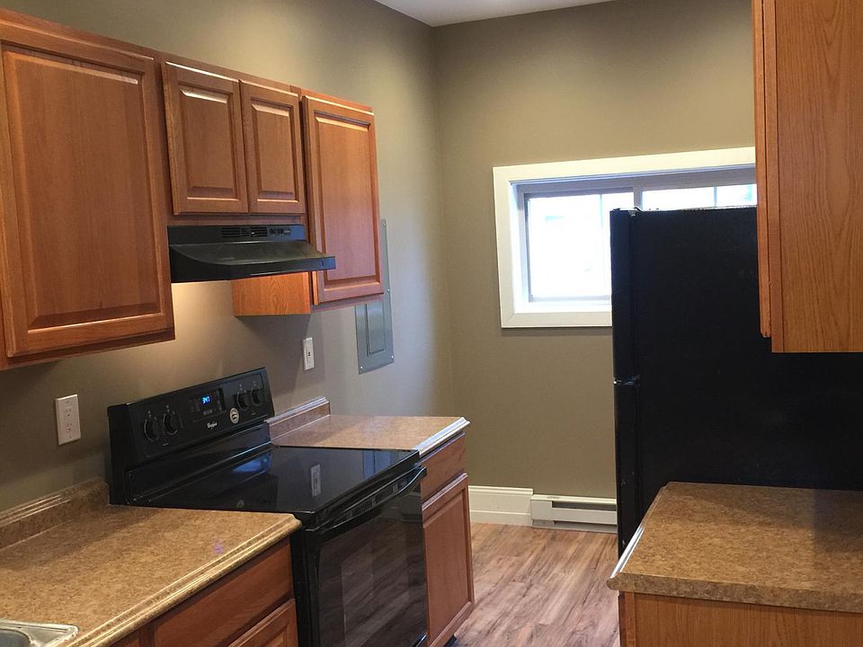 2nd image of 101 N 11th St APT 2