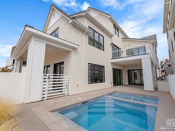 3rd image of 5436 Lula Bay Ln