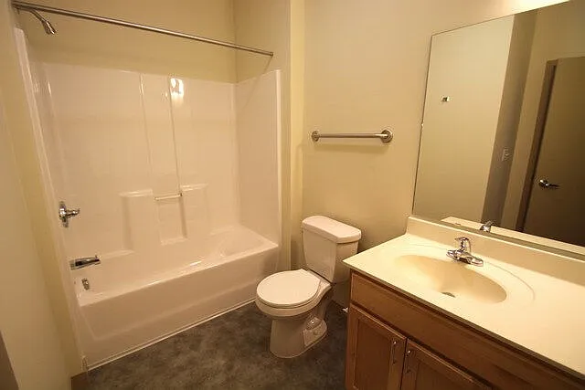 Metro Lofts — Photo 6