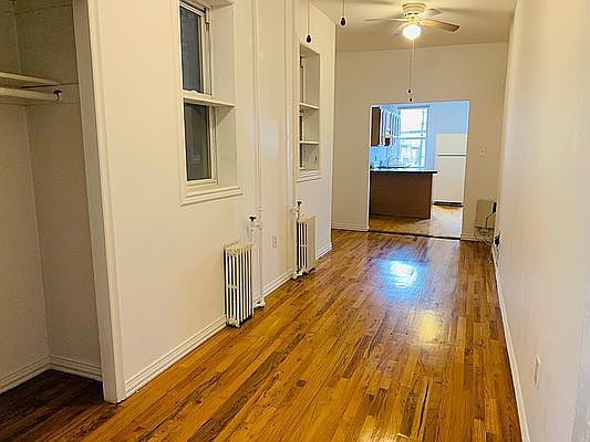 3rd image of 487 Court St APT 3L